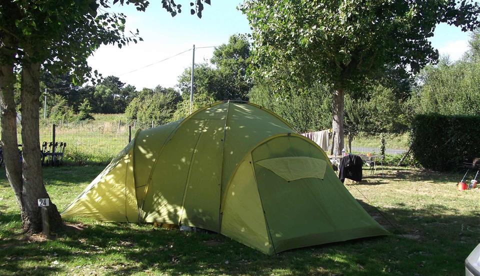 Emplacement tente et caravaning dans le 85 Camping Saint Hilaire de Riez