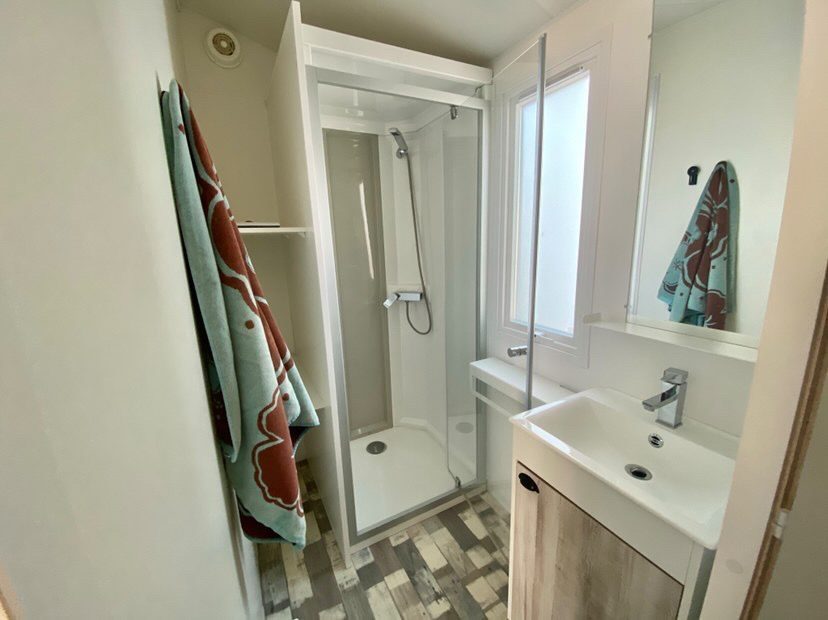 photo-637642167463526926-571